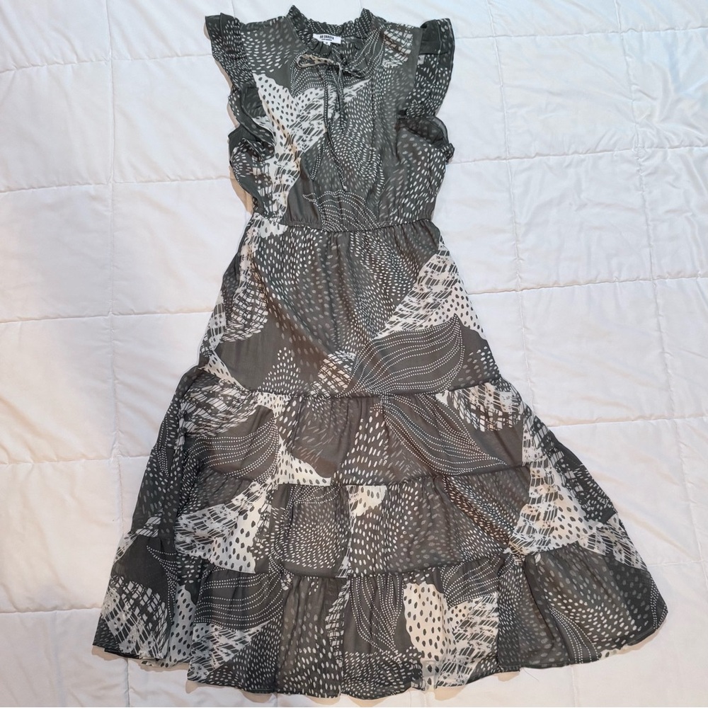 BB Dakota Green and White Patterned Midi Dress
